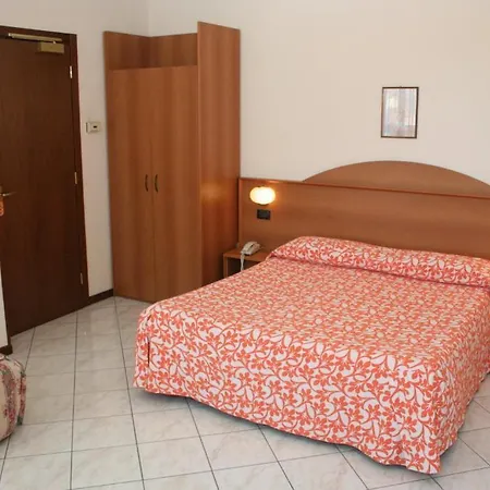 Fiorentino 호텔 2*